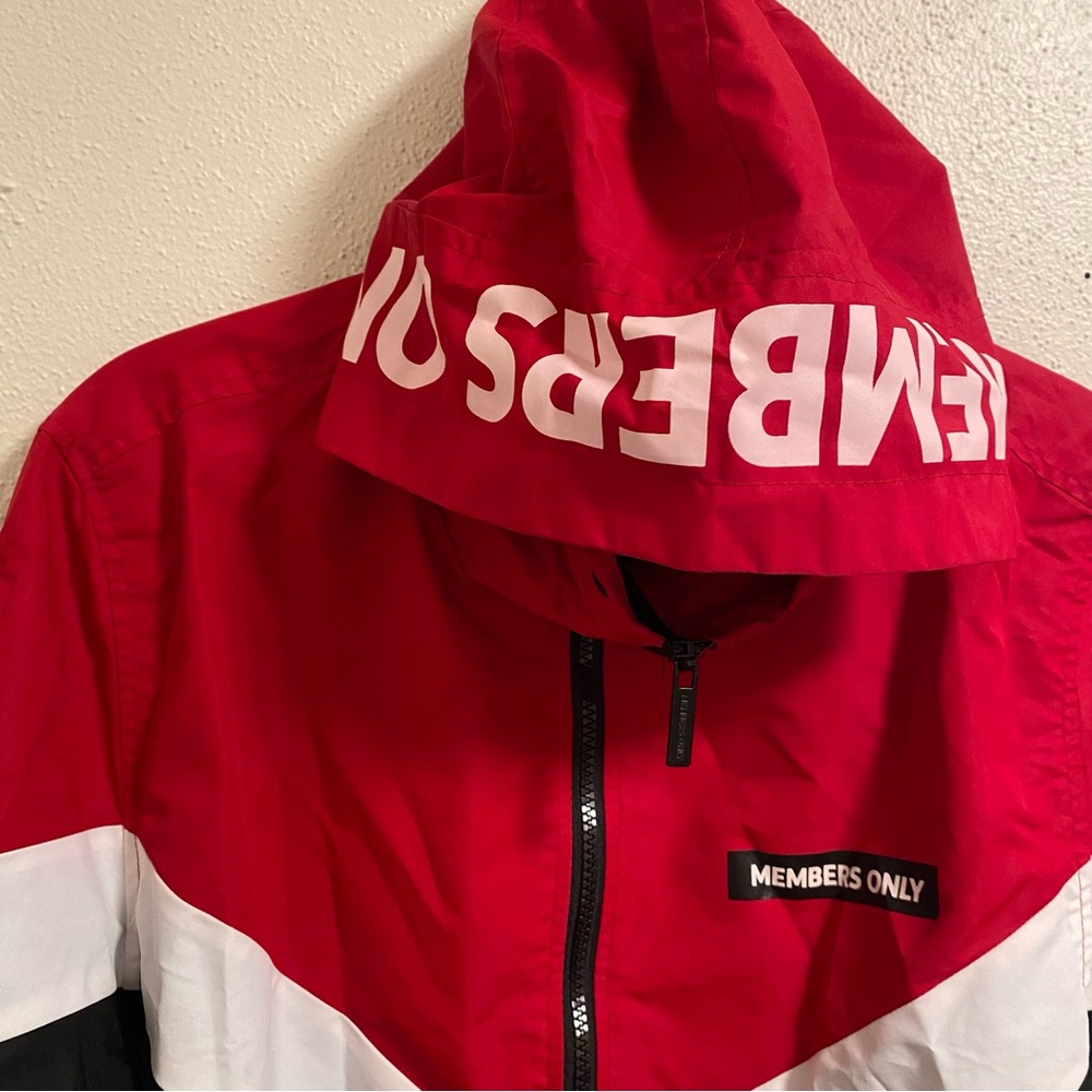 MEMBERS ONLY HALF ZIP WINDBREAKER